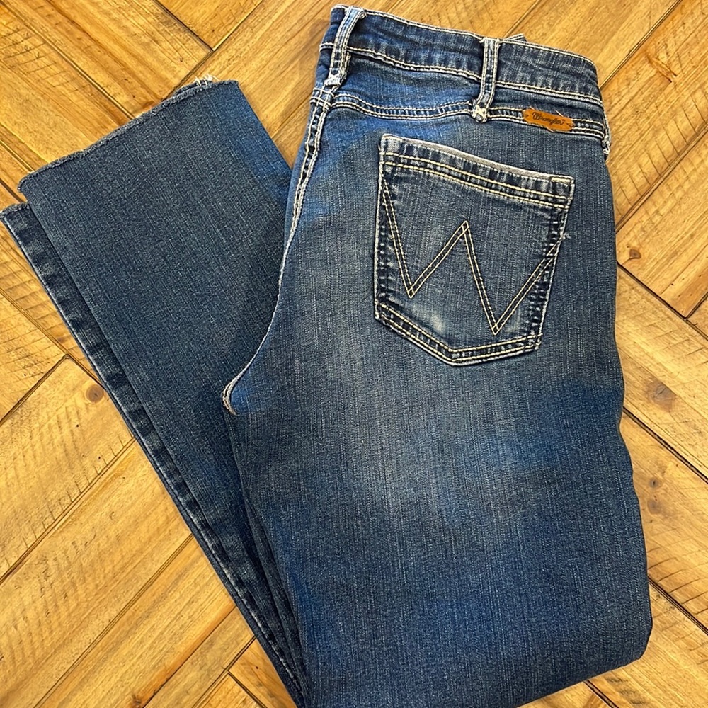 Wrangler Straight Leg Jeans